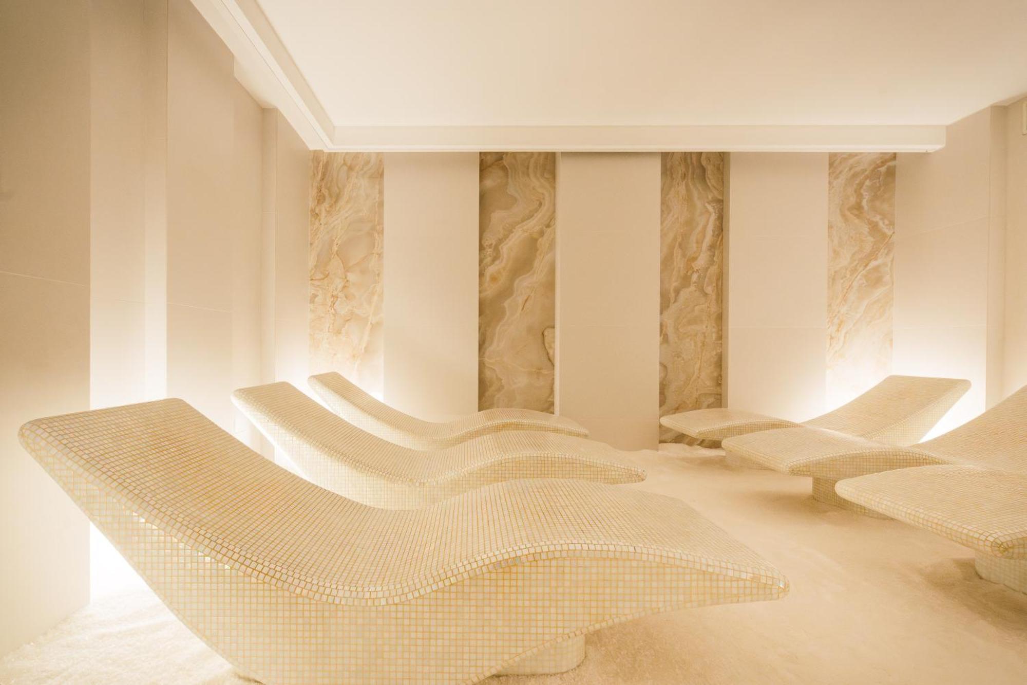 Hotel Regina Elena 57&Oro Bianco SPA Rimini Esterno foto