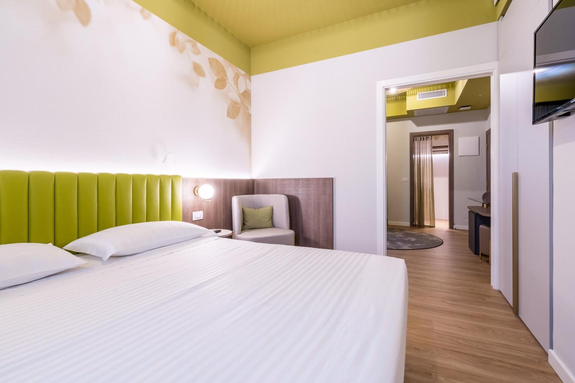 Hotel Regina Elena 57&Oro Bianco SPA Rimini Esterno foto