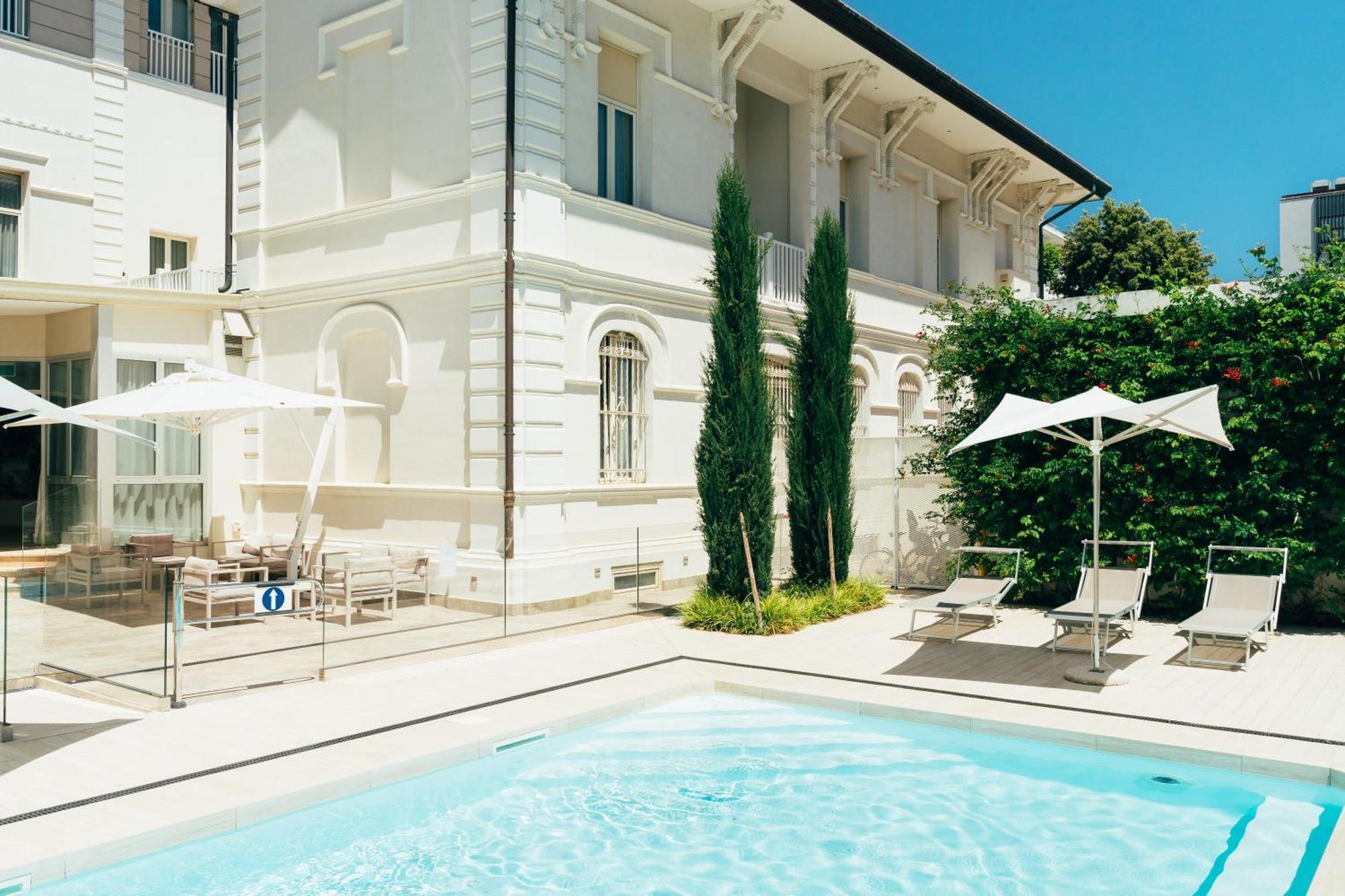 Hotel Regina Elena 57&Oro Bianco SPA Rimini Esterno foto