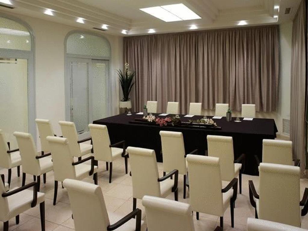 Hotel Regina Elena 57&Oro Bianco SPA Rimini Esterno foto